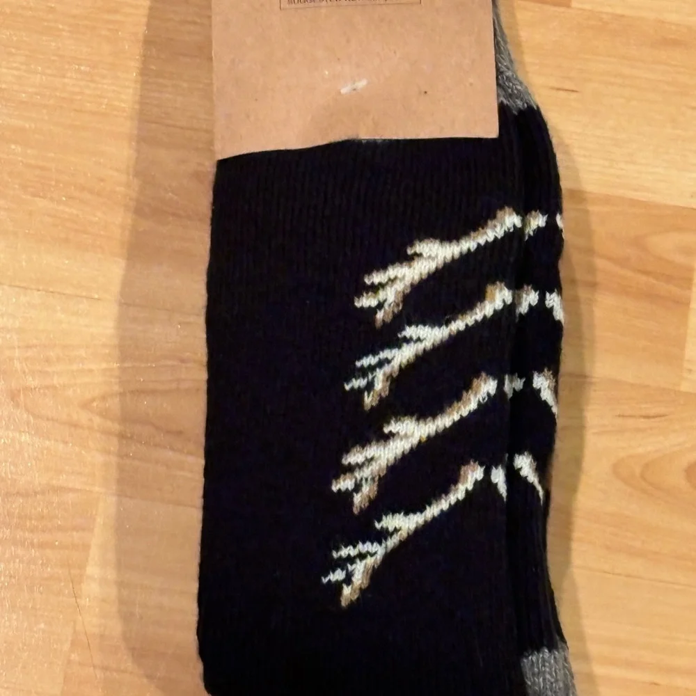 5/$25 Keep your socks‎ on Men's Black and Gray Deer Socks